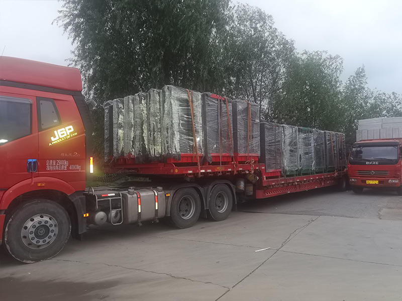 吉林通化路名牌燈箱100臺(tái)，第八車(chē)發(fā)貨！