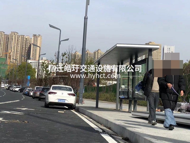 公交站臺(tái)候車亭生產(chǎn)廠家安裝案例現(xiàn)場(chǎng)